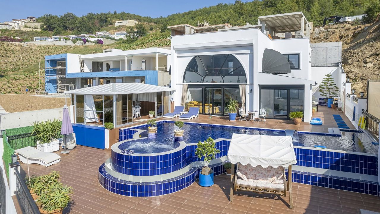 Вилла в Алании, Турция, 200 м² - фото 2