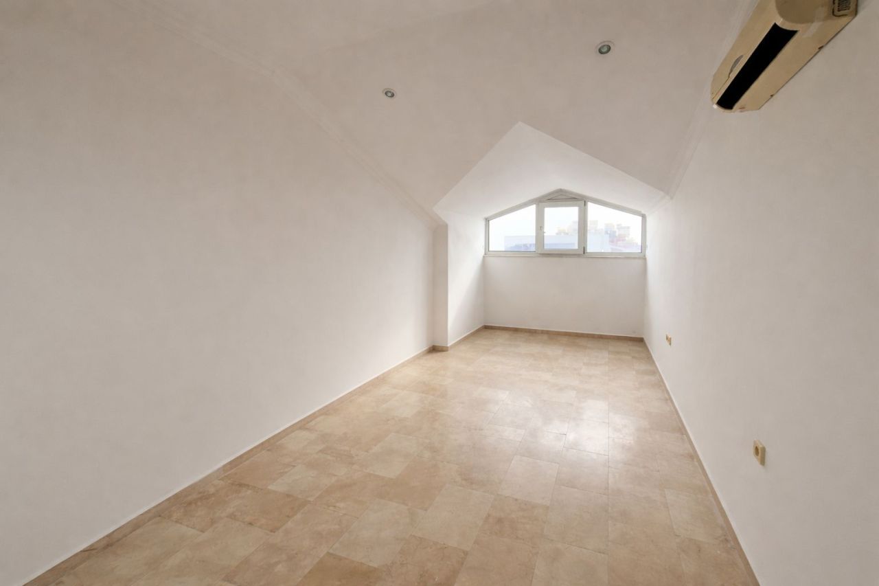 Апартаменты в Алании, Турция, 200 м² - фото 7