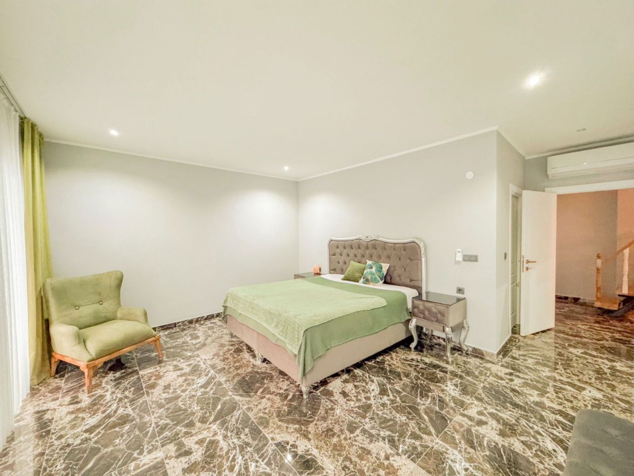 Вилла в Алании, Турция, 250 м² - фото 8