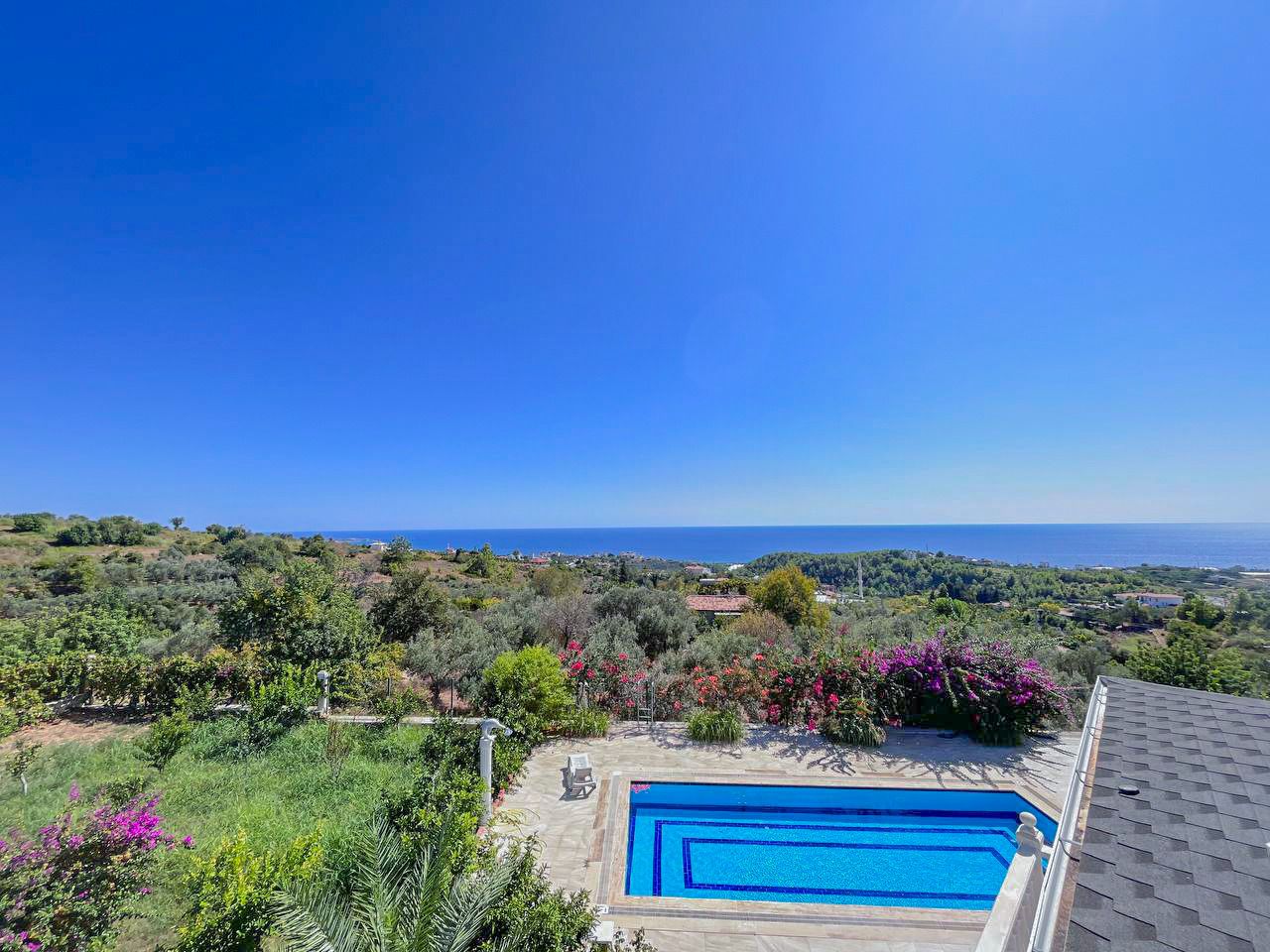 Вилла в Алании, Турция, 350 м² - фото 9