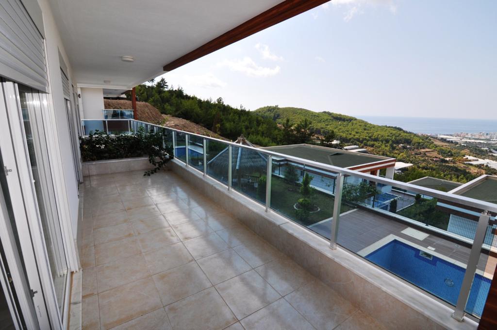 Вилла в Алании, Турция, 300 м² - фото 12