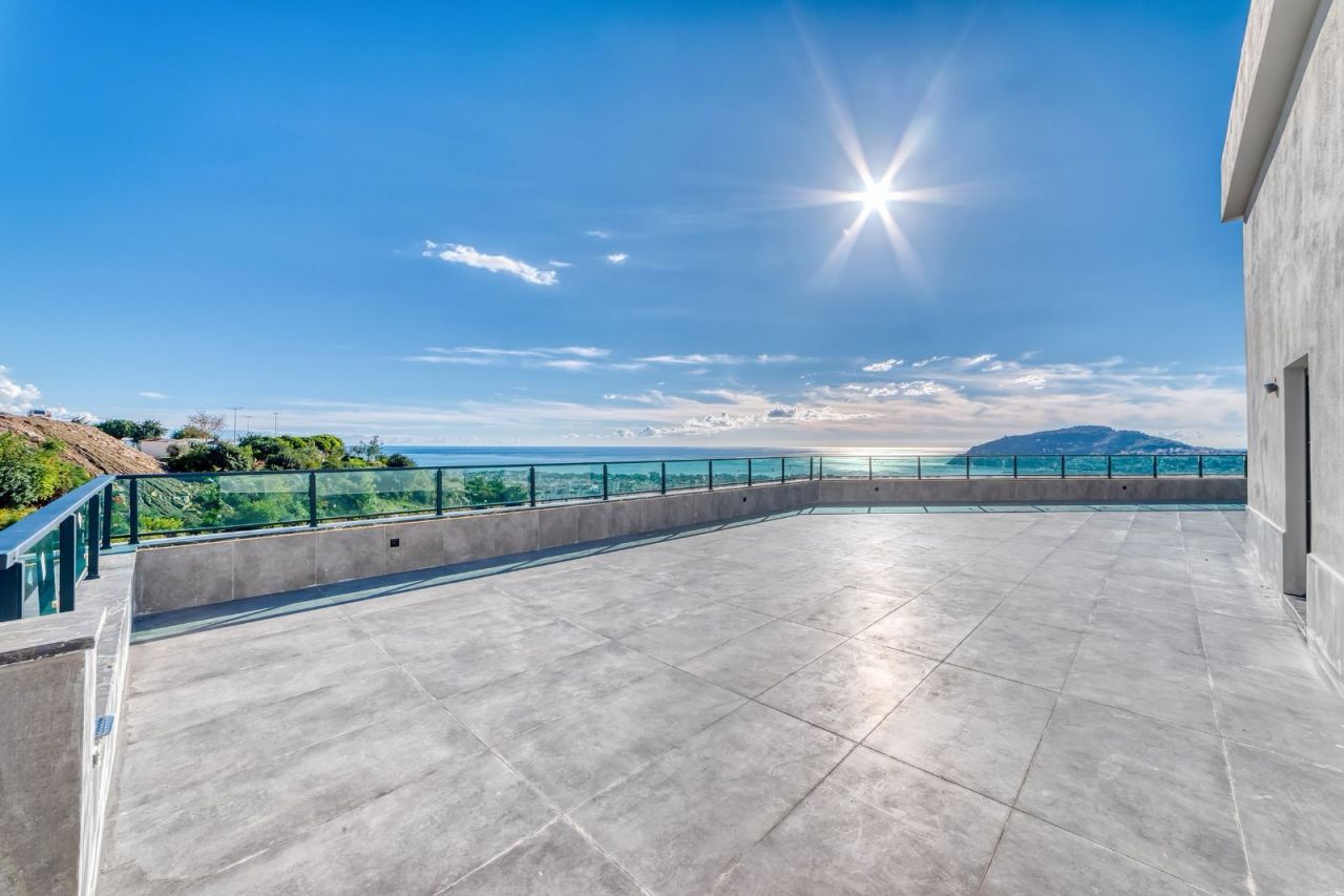 Вилла в Алании, Турция, 535 м² - фото 13