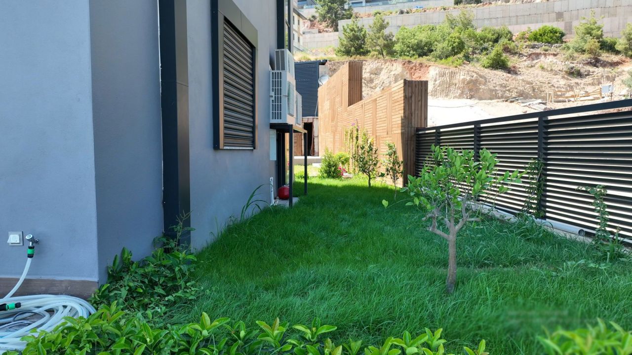 Вилла в Алании, Турция, 360 м² - фото 17