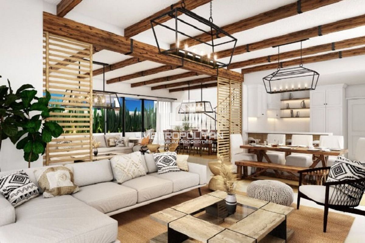 Таунхаус в Дубае, ОАЭ, 321 м² - фото 1