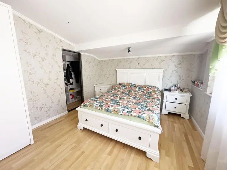 Дом в Тбилиси, Грузия, 260 м² - фото 10