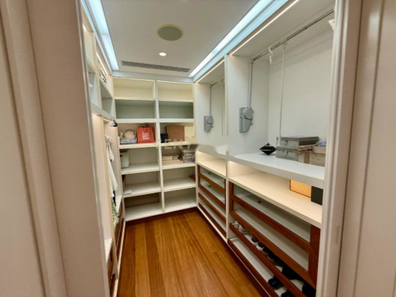 Квартира в Агиос Тихоне, Кипр, 443 м² - фото 16