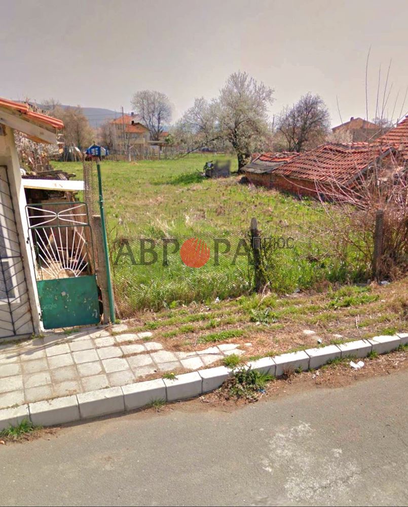 Земля в Гюлёвце, Болгария, 1 100 сот. - фото 2