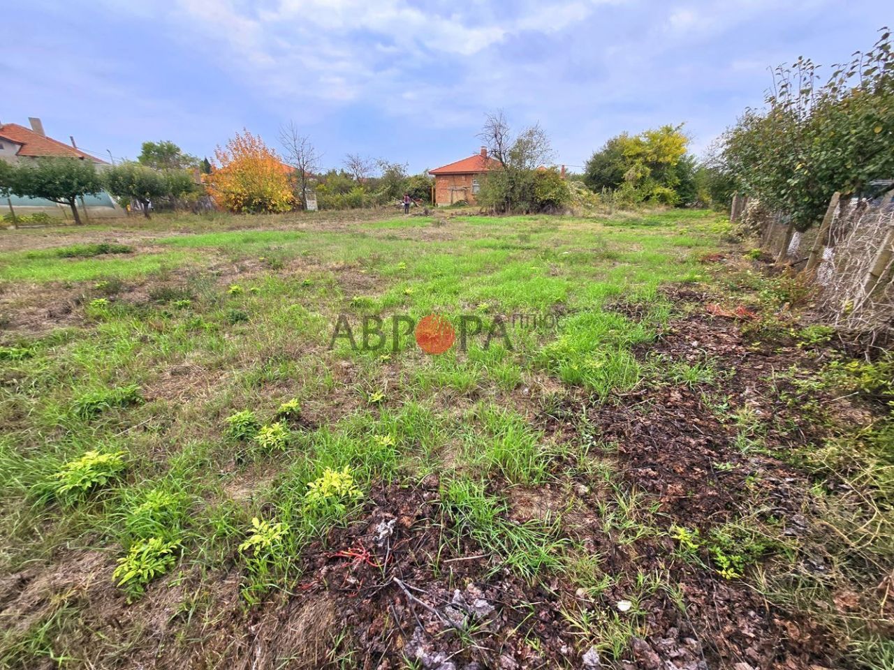 Земля в Гюлёвце, Болгария, 1 100 сот. - фото 7