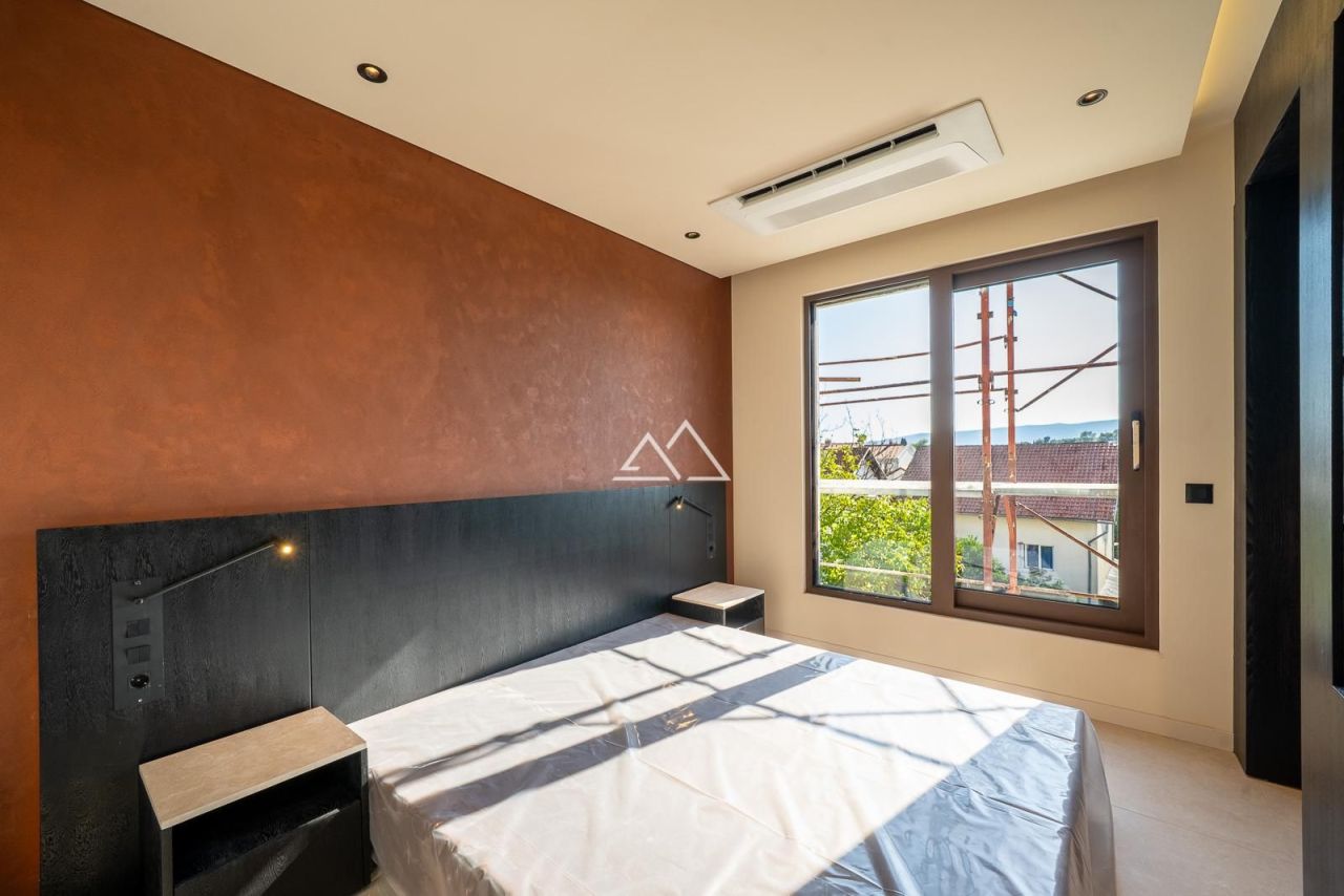 Апартаменты в Тивате, Черногория, 41 м² - фото 10