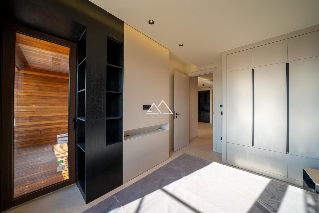 Апартаменты в Тивате, Черногория, 41 м² - фото 12