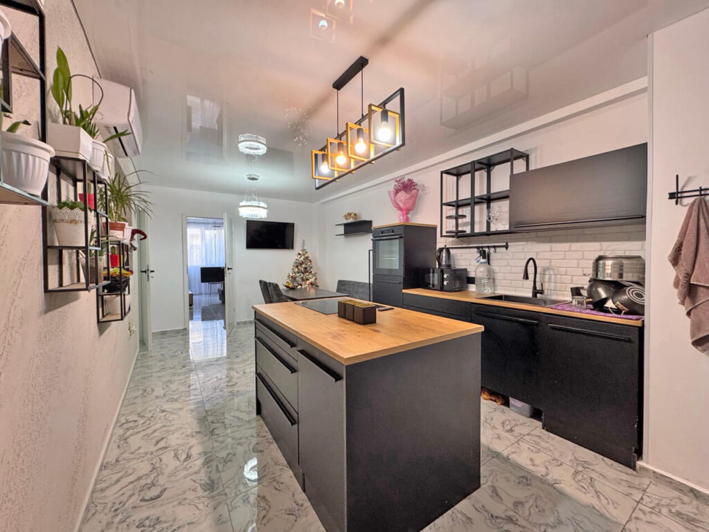 Квартира на Солнечном берегу, Болгария, 109 м² - фото 1