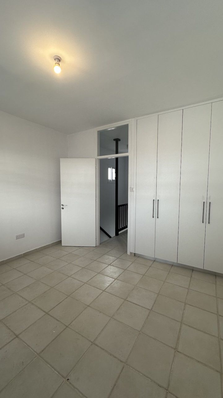 Таунхаус в Пафосе, Кипр, 95 м² - фото 12