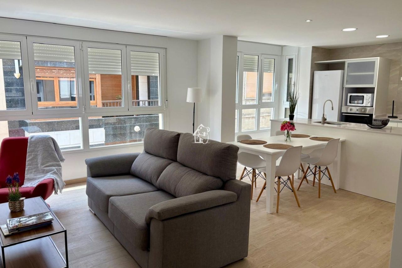 Апартаменты в Бигастро, Испания, 100 м² - фото 2