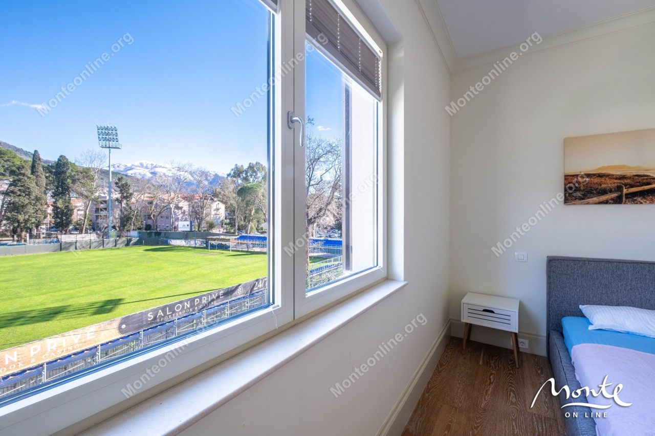 Апартаменты в Тивате, Черногория, 115 м² - фото 13