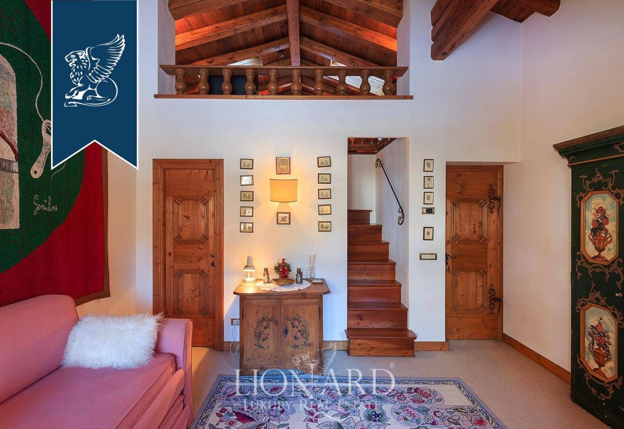 Вилла в Кортина Д'Ампеццо, Италия, 893 м² - фото 17