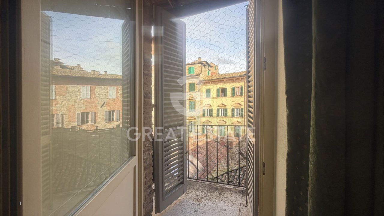 Дом в Сиене, Италия, 149 м² - фото 2