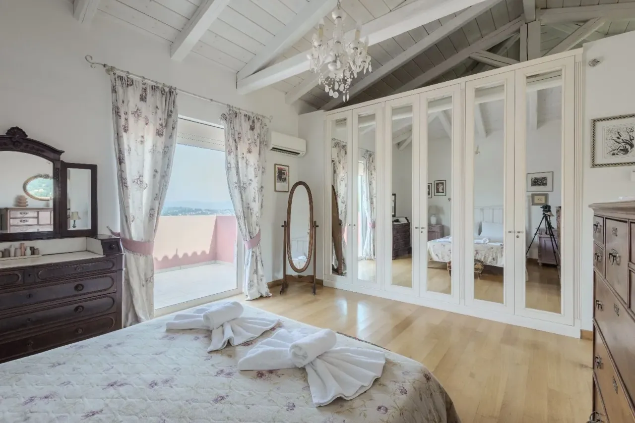 Вилла на Корфу, Греция, 301 м² - фото 15