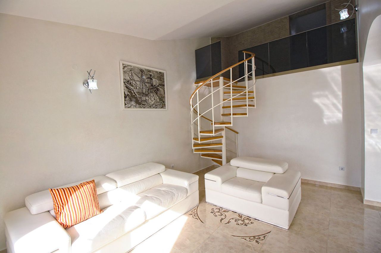 Квартира в Херцег-Нови, Черногория, 112 м² - фото 6