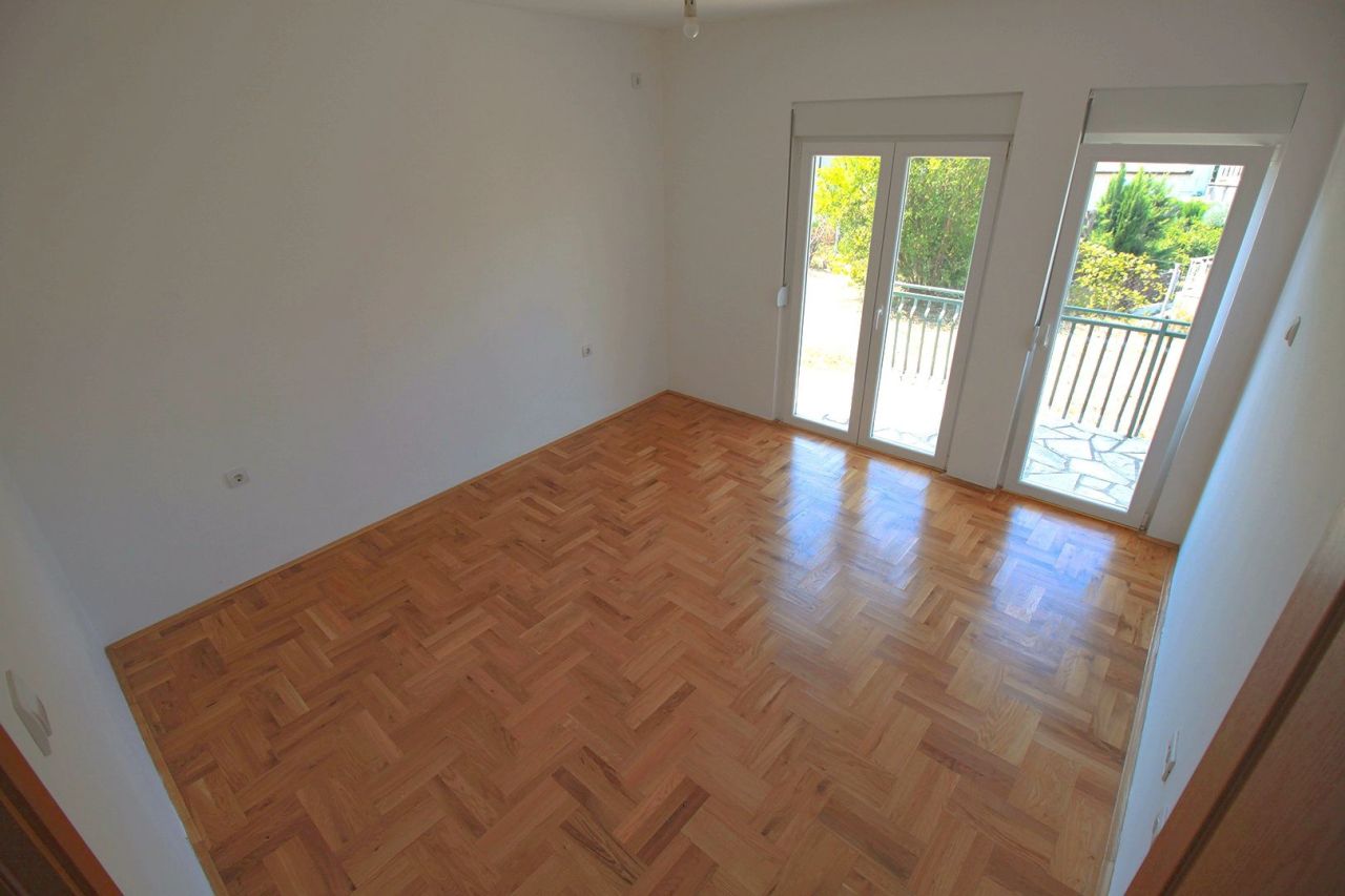 Дом в Баре, Черногория, 188 м² - фото 5