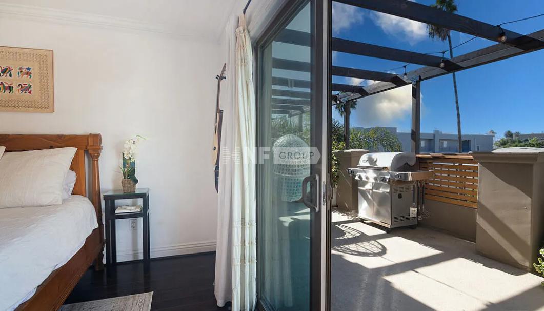 Дом в Лос-Анджелесе, США, 1 406 м² - фото 10