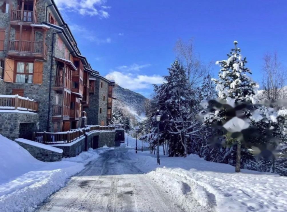 Квартира в Сиспони, Андорра, 62 м² - фото 1