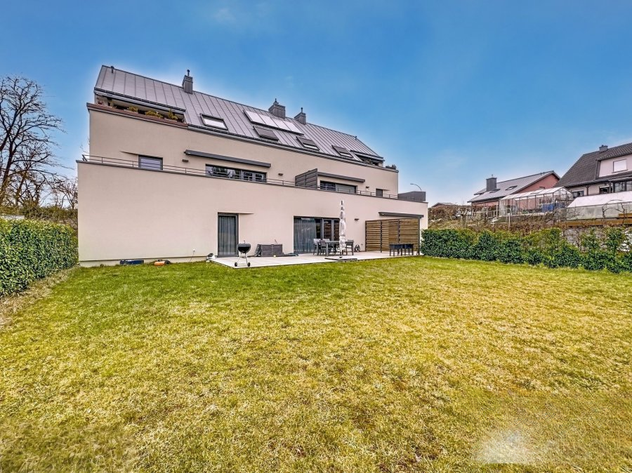 Квартира в Люксембурге, Люксембург, 97 м² - фото 1