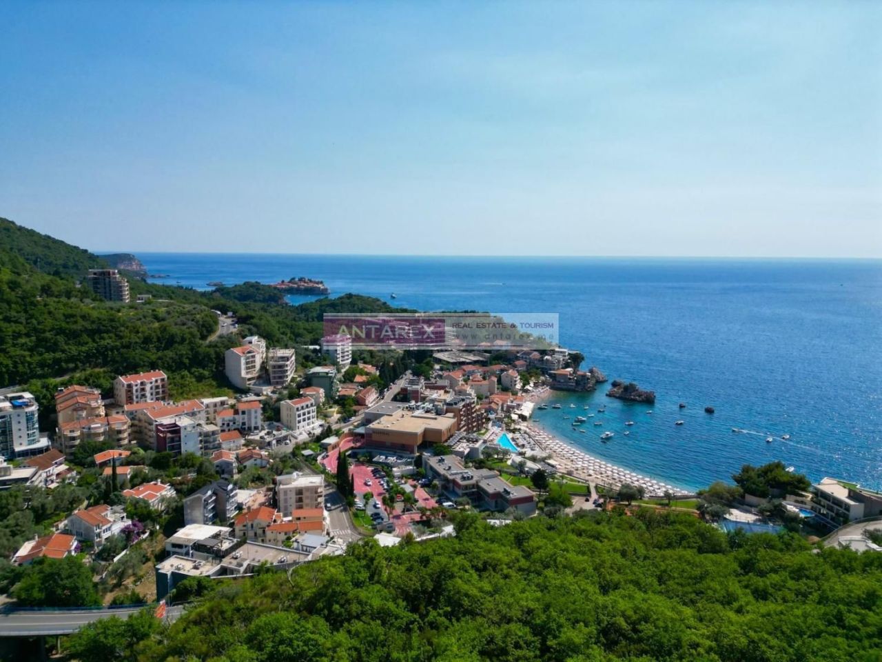 Земля в Пржно, Черногория, 735 м² - фото 1