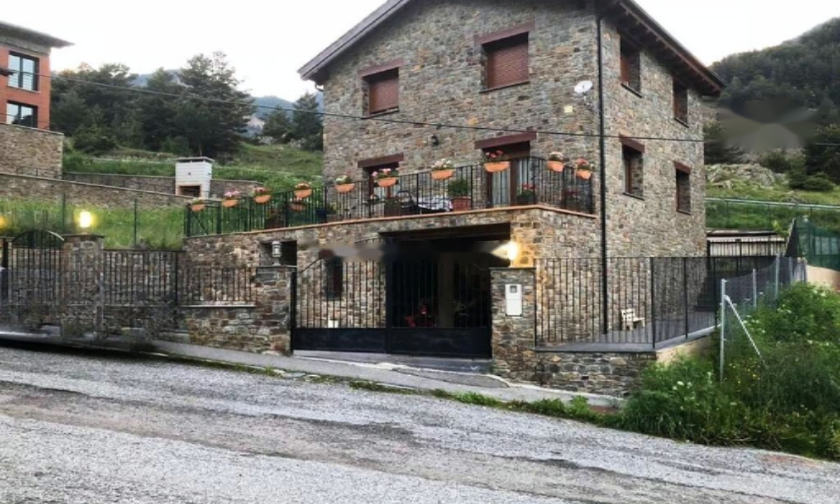 Квартира в Пали, Андорра, 260 м² - фото 1