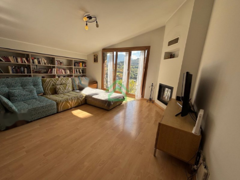 Квартира в Сан-Жулиа-де-Лории, Андорра, 166 м² - фото 1