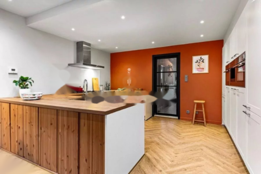 Квартира в Люксембурге, Люксембург, 215 м² - фото 1