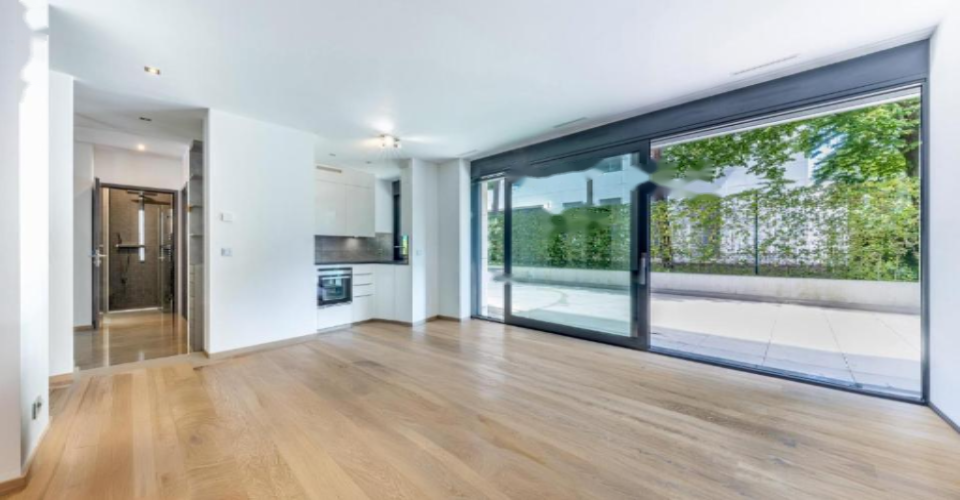 Квартира в Женеве, Швейцария, 85 м² - фото 1