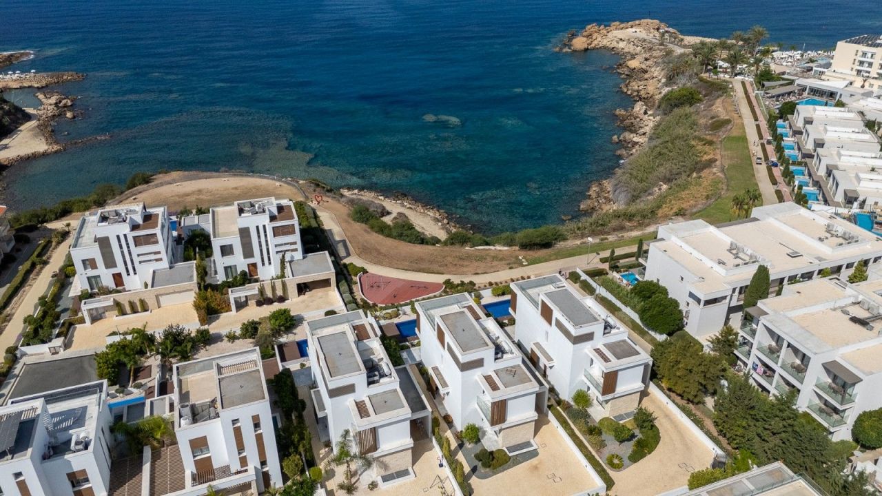 Вилла в Пафосе, Кипр, 360 м² - фото 2