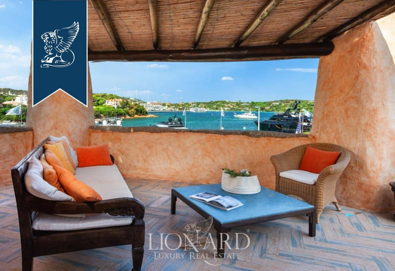 Апартаменты в Порто Черво, Италия, 190 м² - фото 1