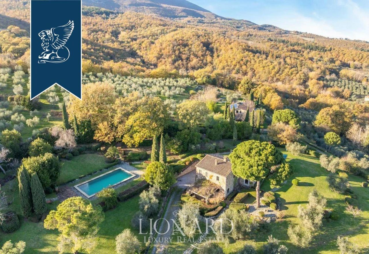 Ферма в Четоне, Италия, 935 м² - фото 2