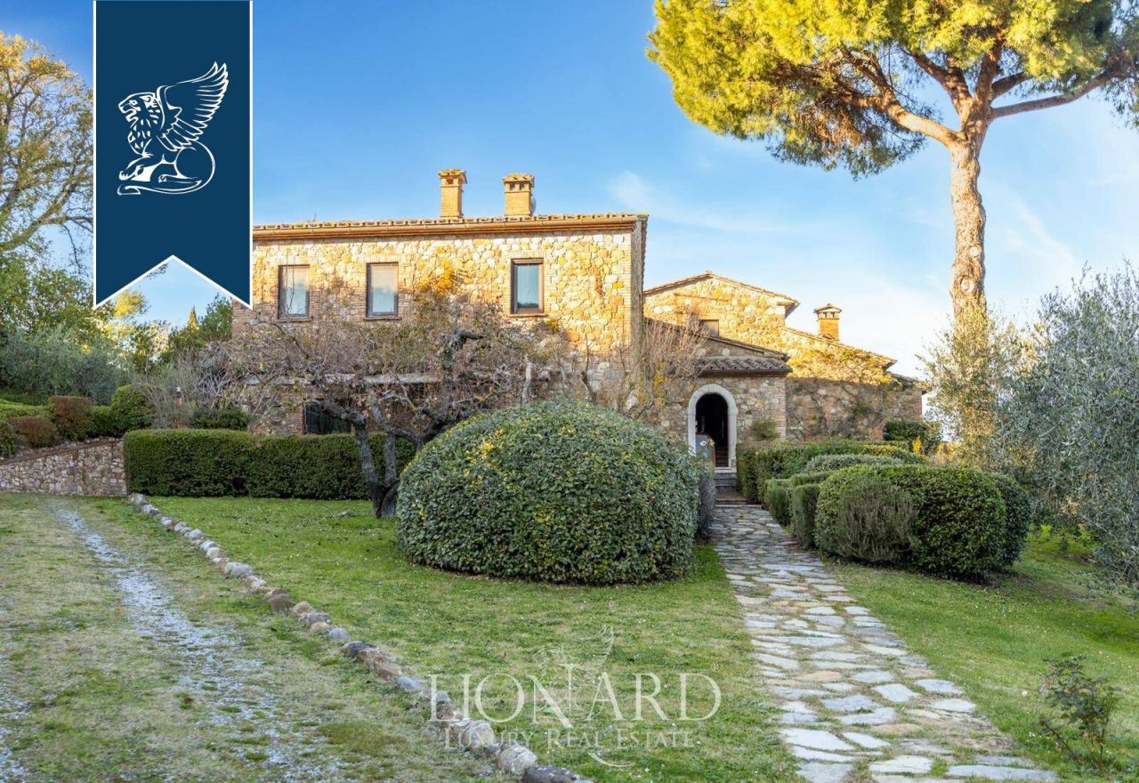 Ферма в Четоне, Италия, 935 м² - фото 3