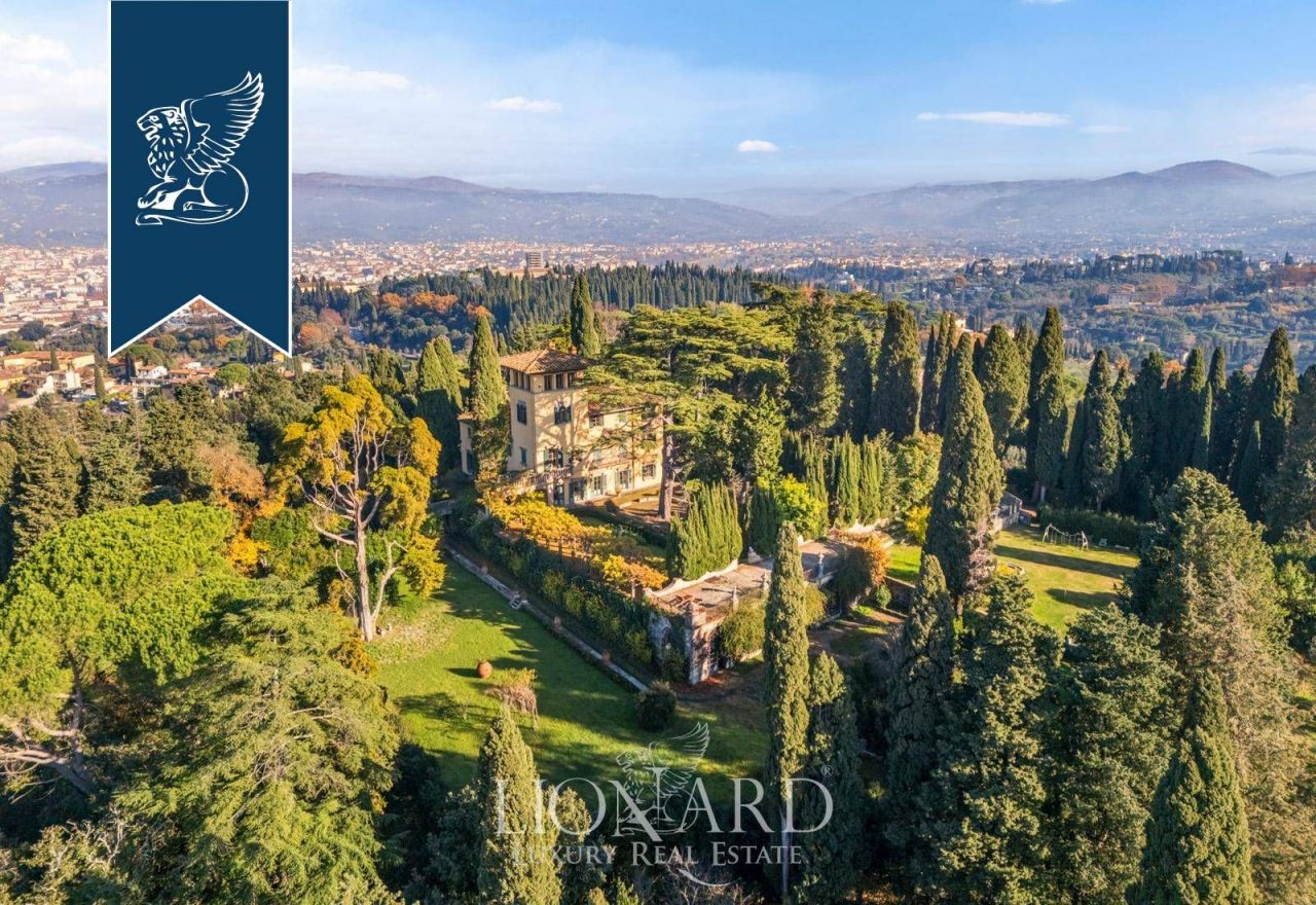 Вилла во Флоренции, Италия, 1 700 м² - фото 5