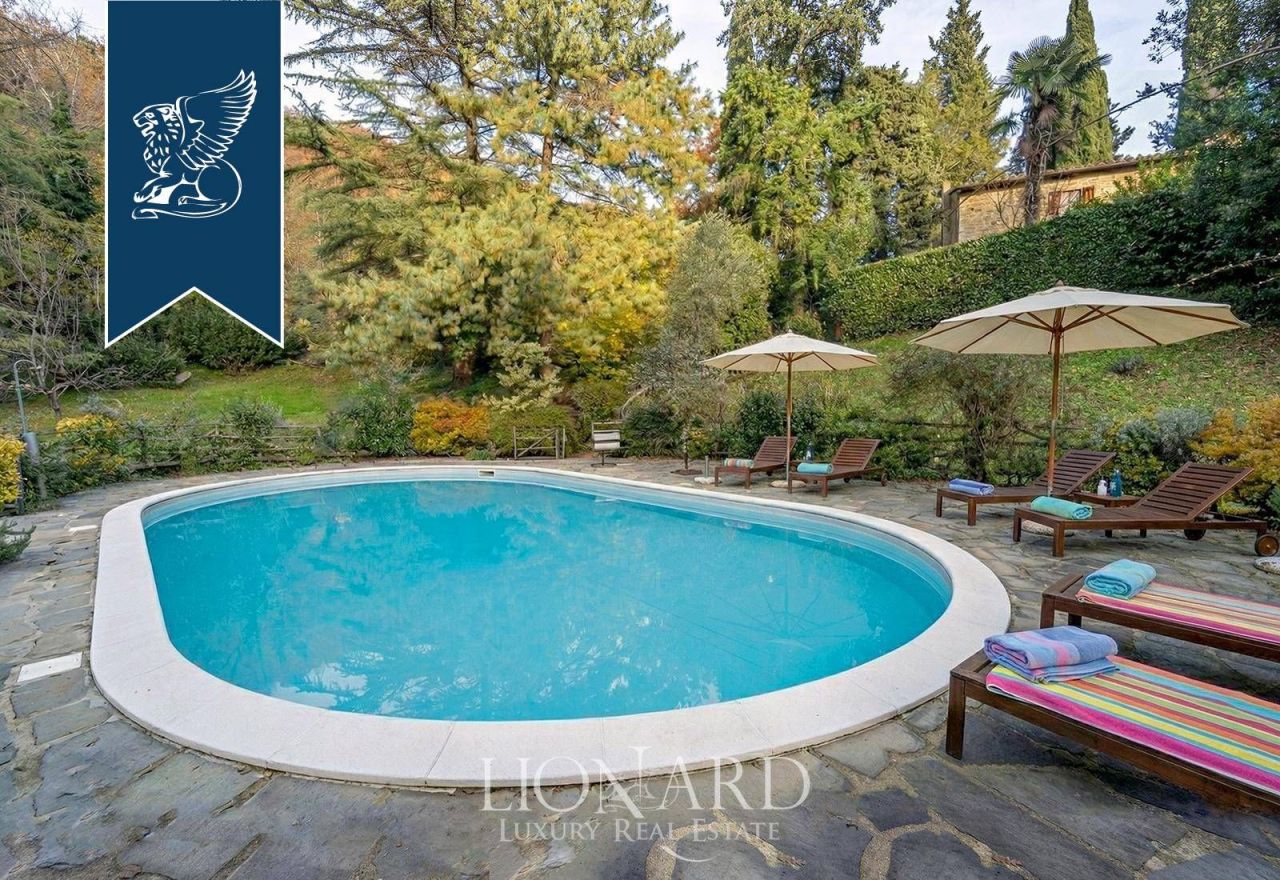 Вилла в Понтассьеве, Италия, 588 м² - фото 8