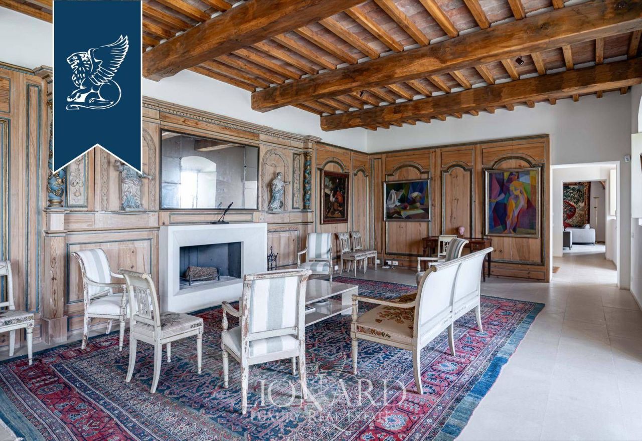 Ферма в Вольтерре, Италия, 1 000 м² - фото 8