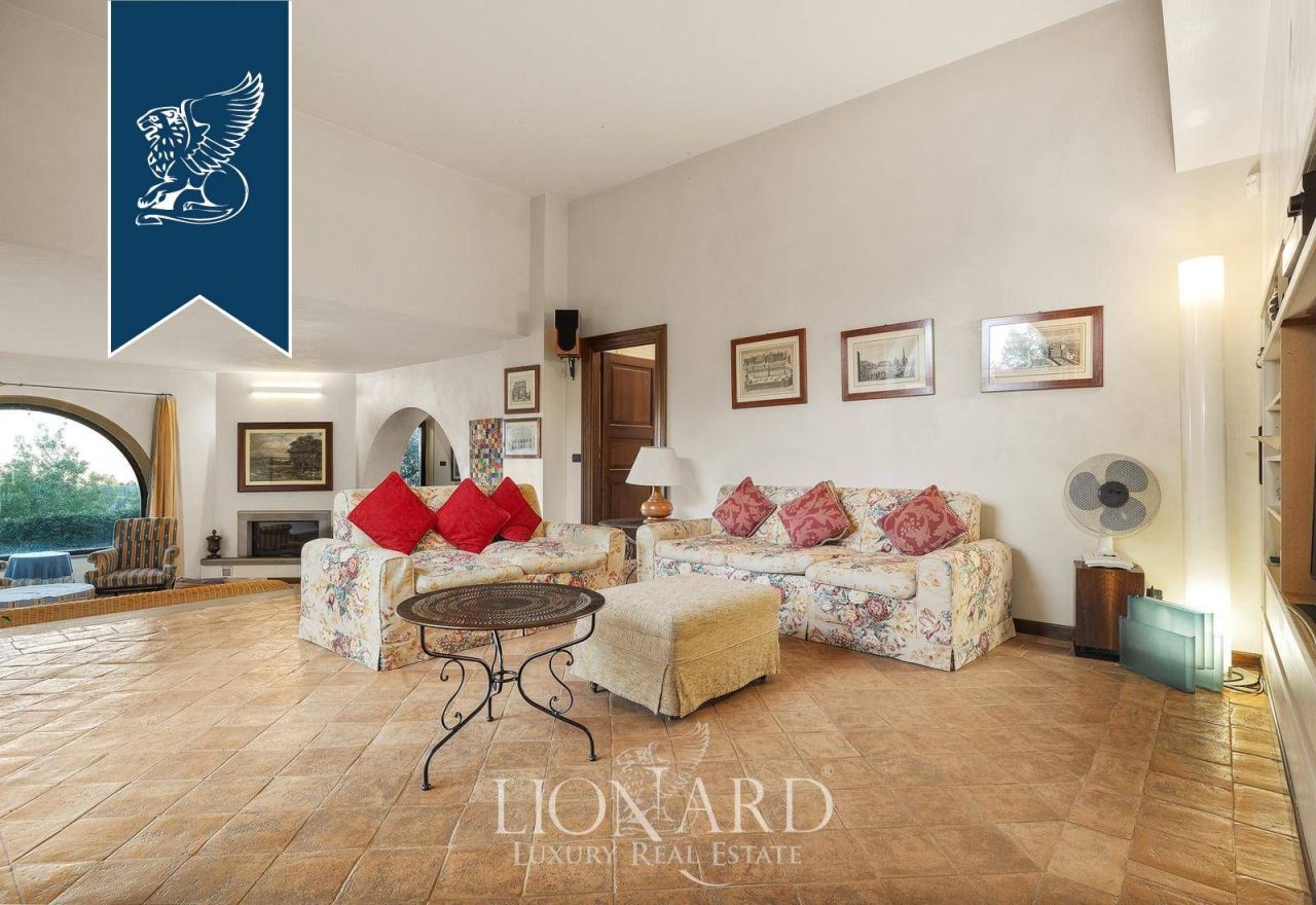 Ферма в Четоне, Италия, 935 м² - фото 12