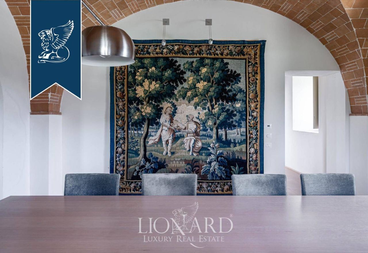 Ферма в Вольтерре, Италия, 1 000 м² - фото 12