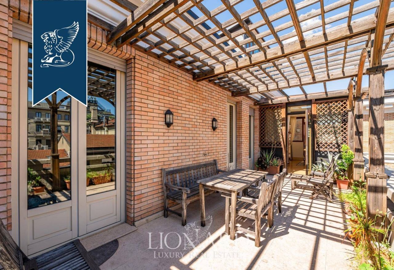 Апартаменты в Милане, Италия, 200 м² - фото 13