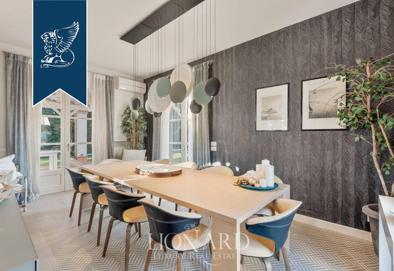 Вилла в Форте деи Марми, Италия, 280 м² - фото 14