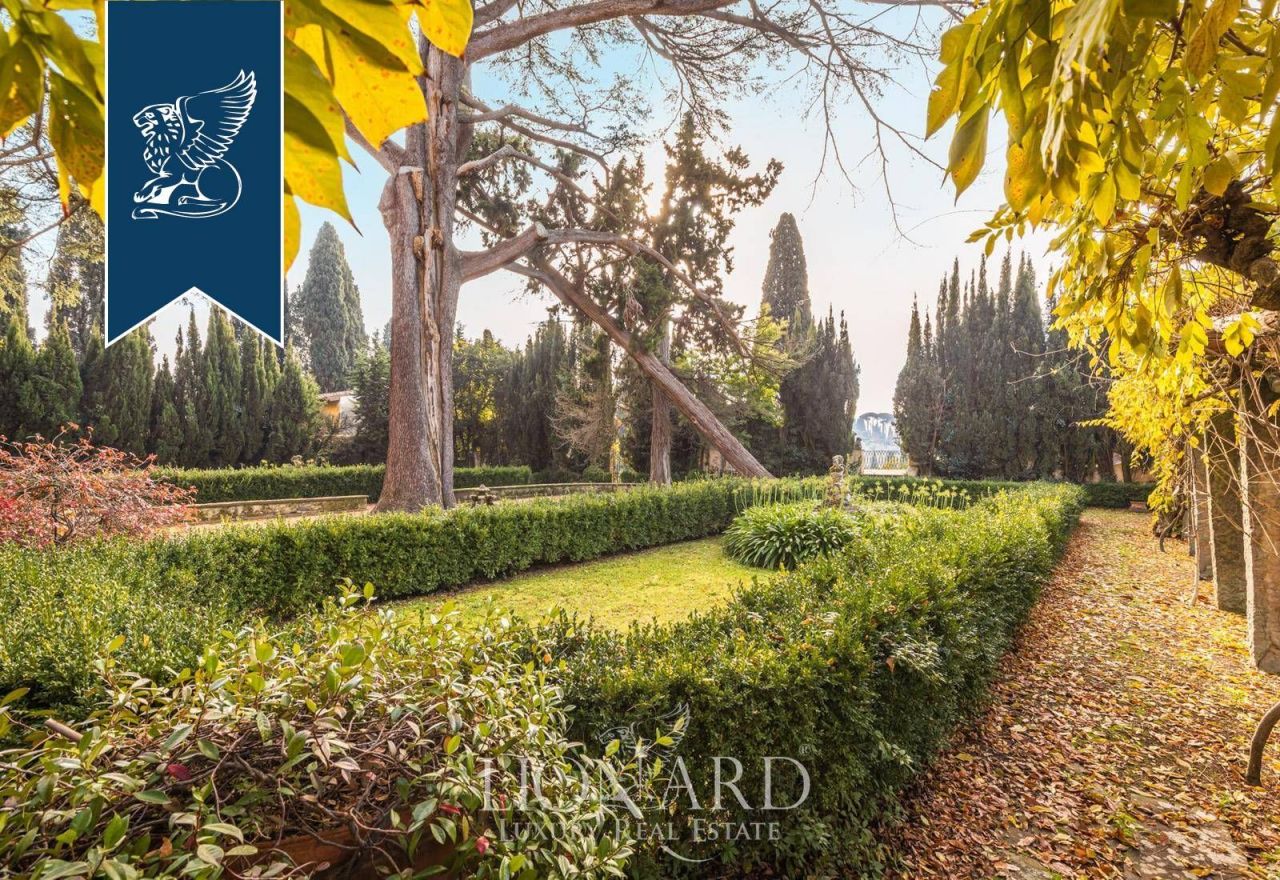 Вилла во Флоренции, Италия, 1 700 м² - фото 15