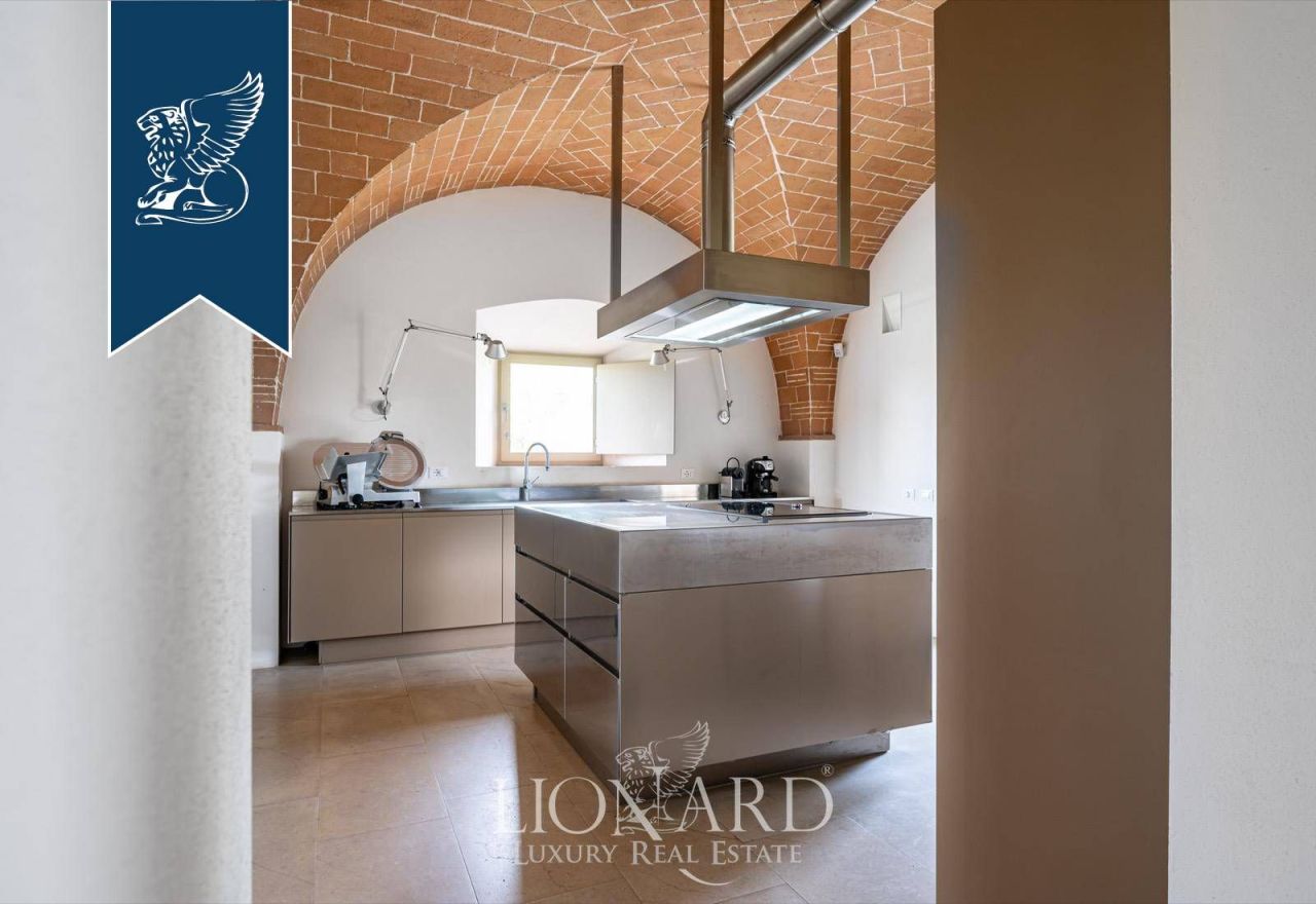 Ферма в Вольтерре, Италия, 1 000 м² - фото 16