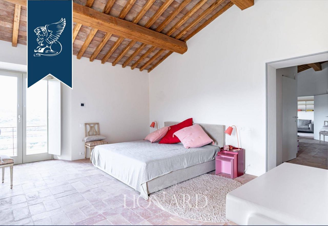 Ферма в Вольтерре, Италия, 1 000 м² - фото 19