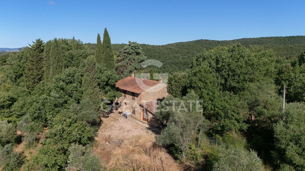 Дом в Торрита-ди-Сьене, Италия, 244 м² - фото 1