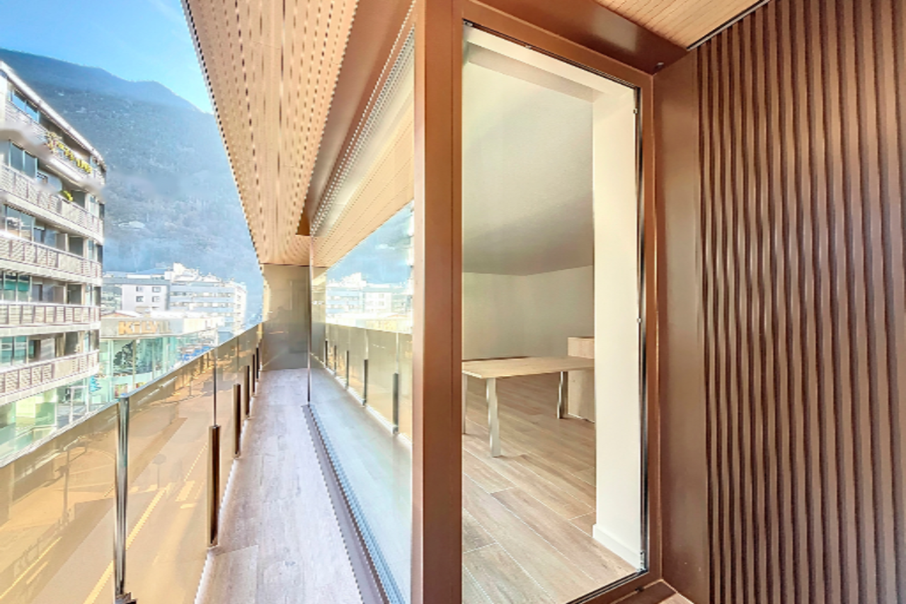 Квартира в Эскальдесе, Андорра, 142 м² - фото 1