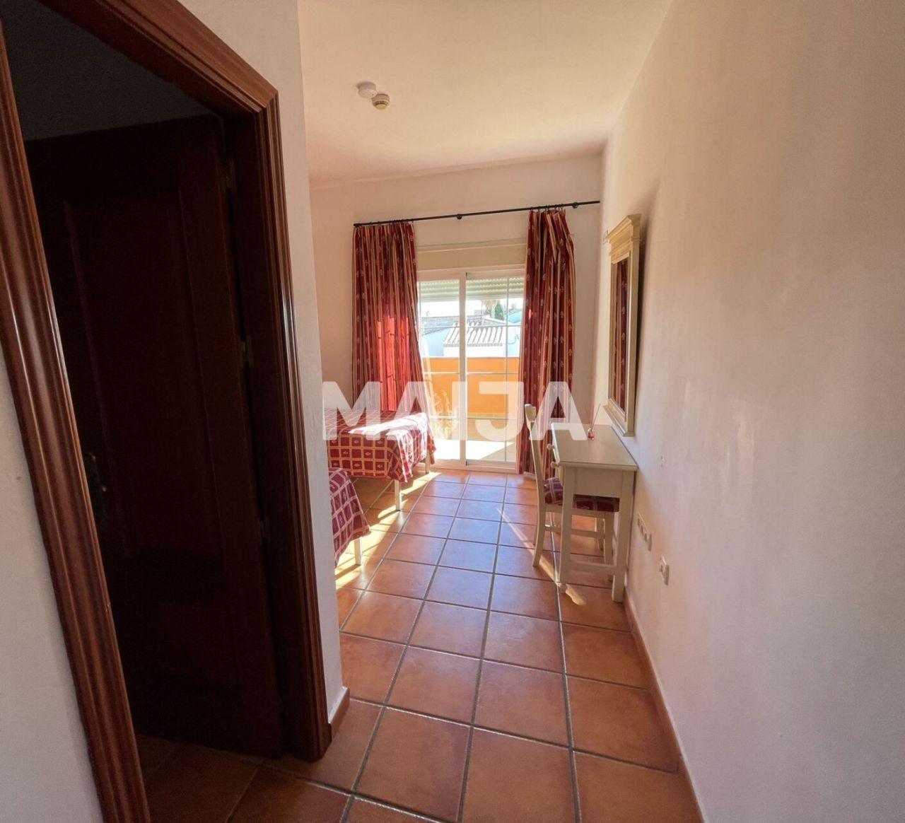 Коммерческая недвижимость в Эстепоне, Испания, 1 150 м² - фото 13