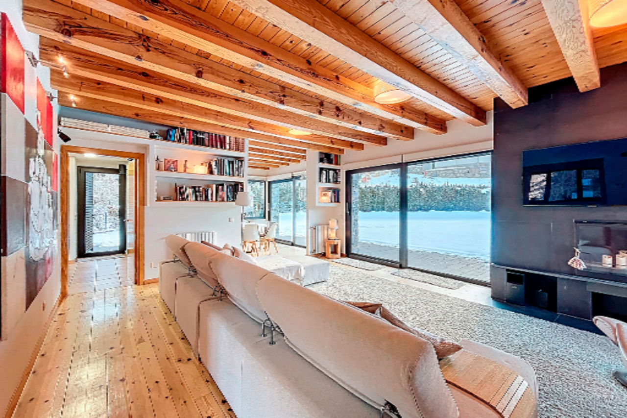 Квартира в Ордино, Андорра, 417 м² - фото 1