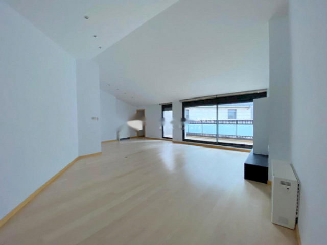 Квартира в Эскальдесе, Андорра, 189 м² - фото 1